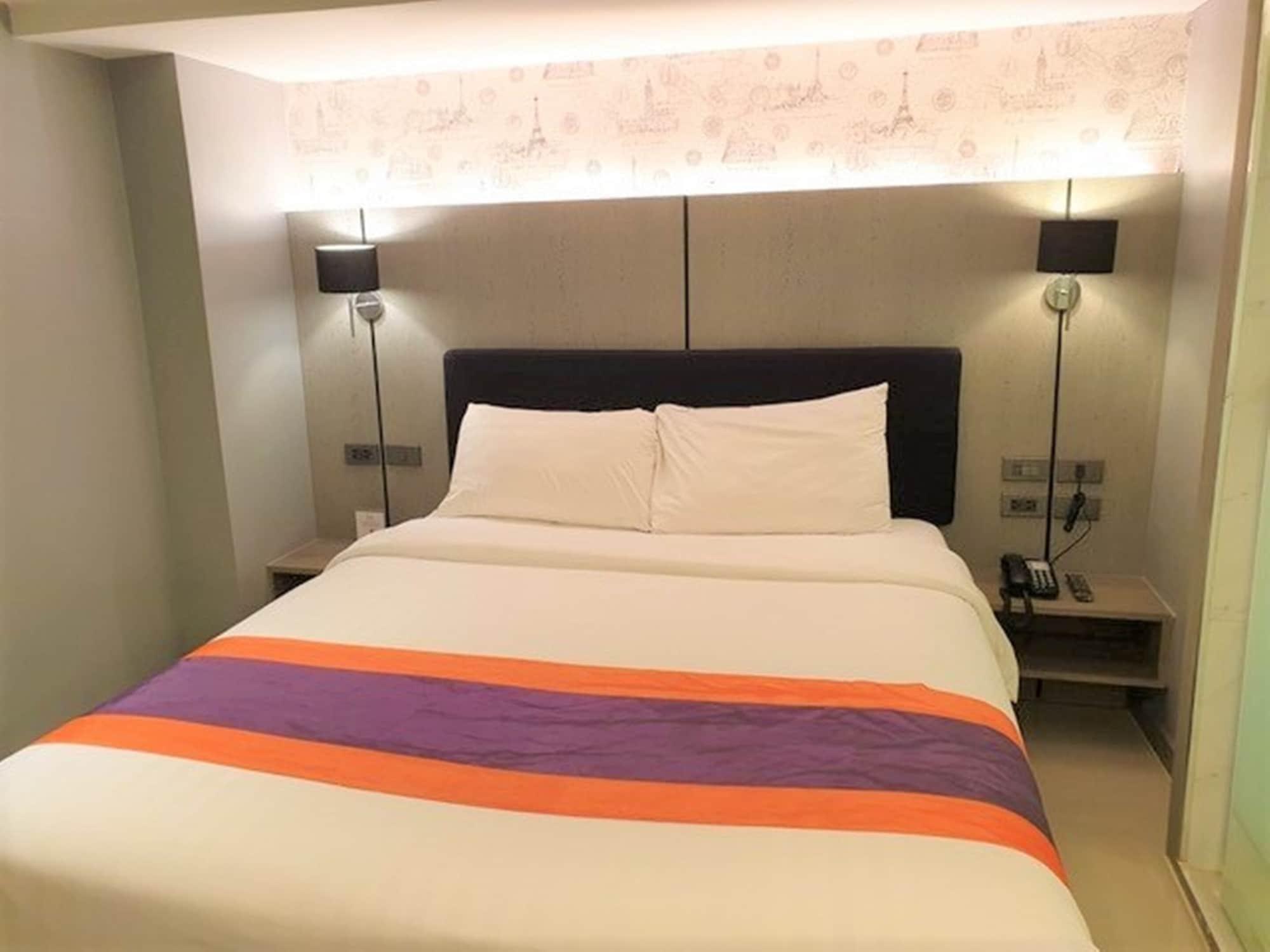 Studio Ekamai Bangkok Ngoại thất bức ảnh
