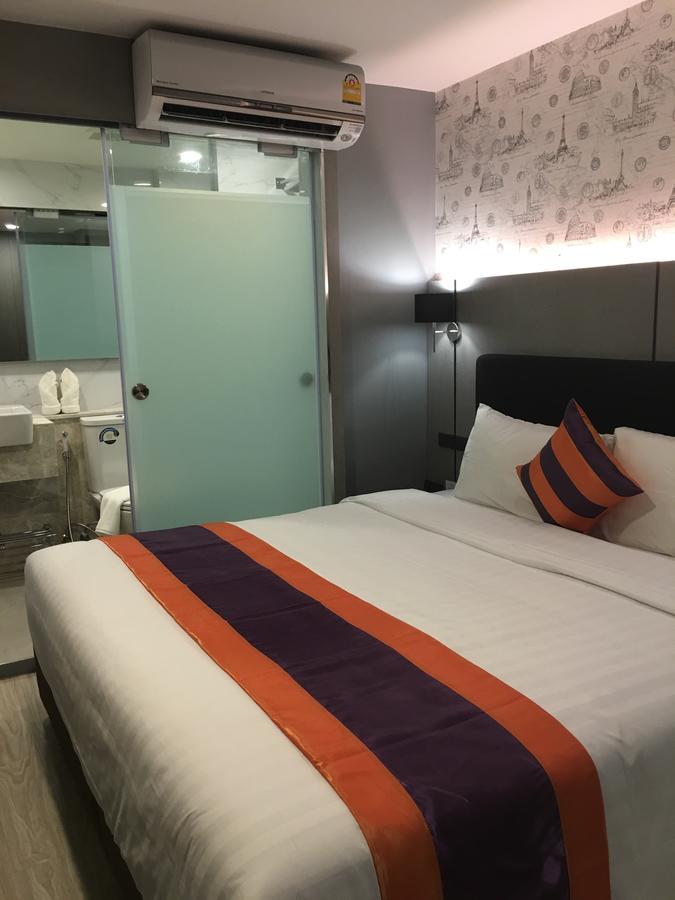 Studio Ekamai Bangkok Ngoại thất bức ảnh