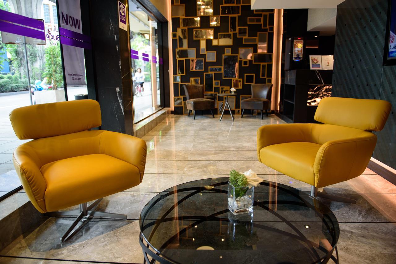 Studio Ekamai Bangkok Ngoại thất bức ảnh